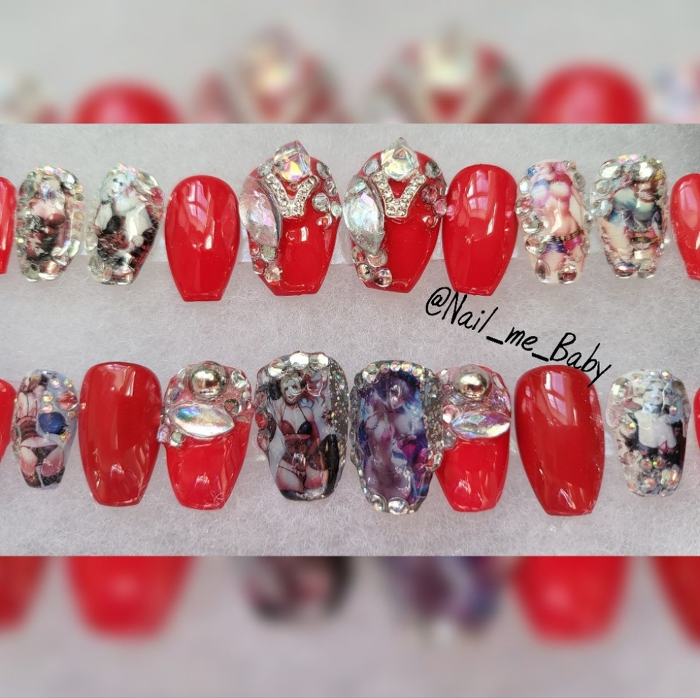 Luxurious Gel Press-on Nails